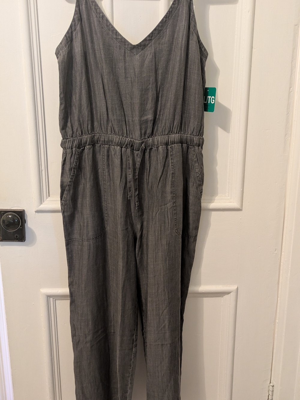 Splendid Charcoal Gray Sleeveless V-Neck Drawstring Jumpsuit